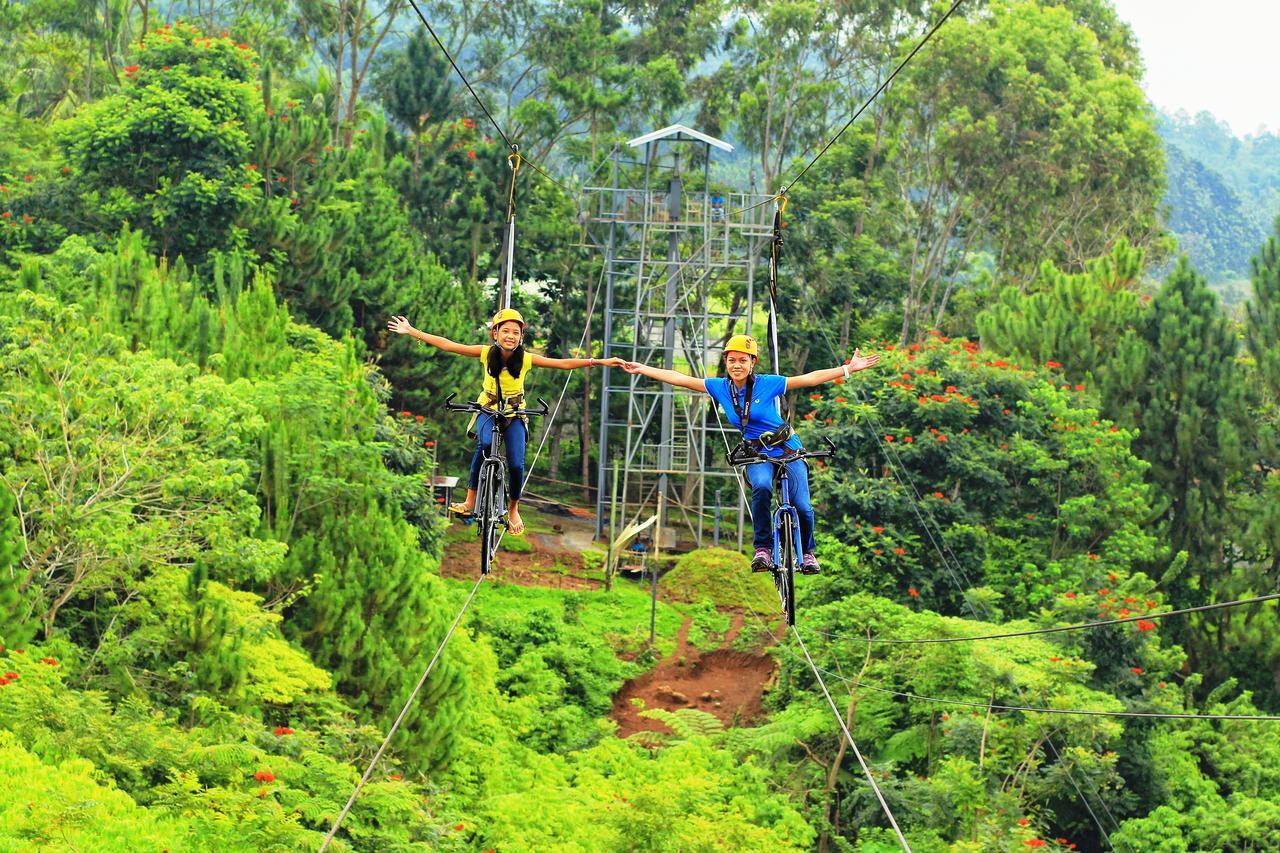 Eden Nature Park&Resort Davao Stadt Exterior foto